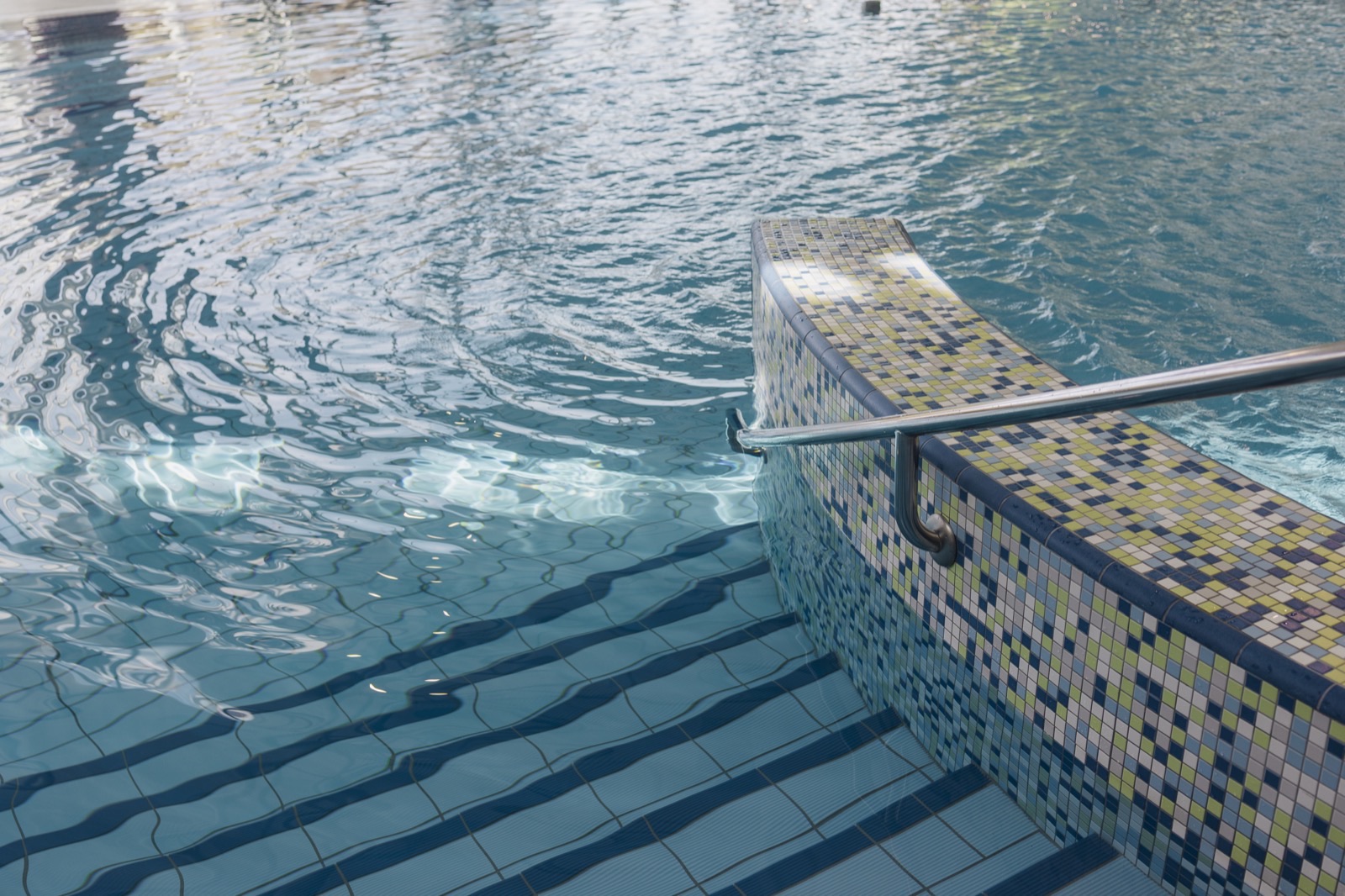 Badewelt im AquaFit – Becken und Badespaß